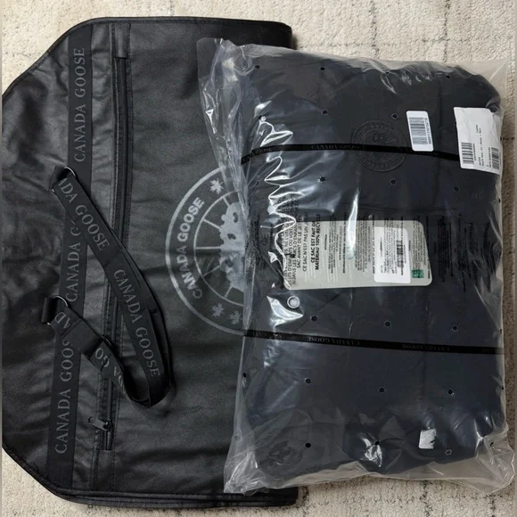 Canada Goose Rayla Vest Black Size S NEW With Tags Full Boutique Set - Picture 11 of 11